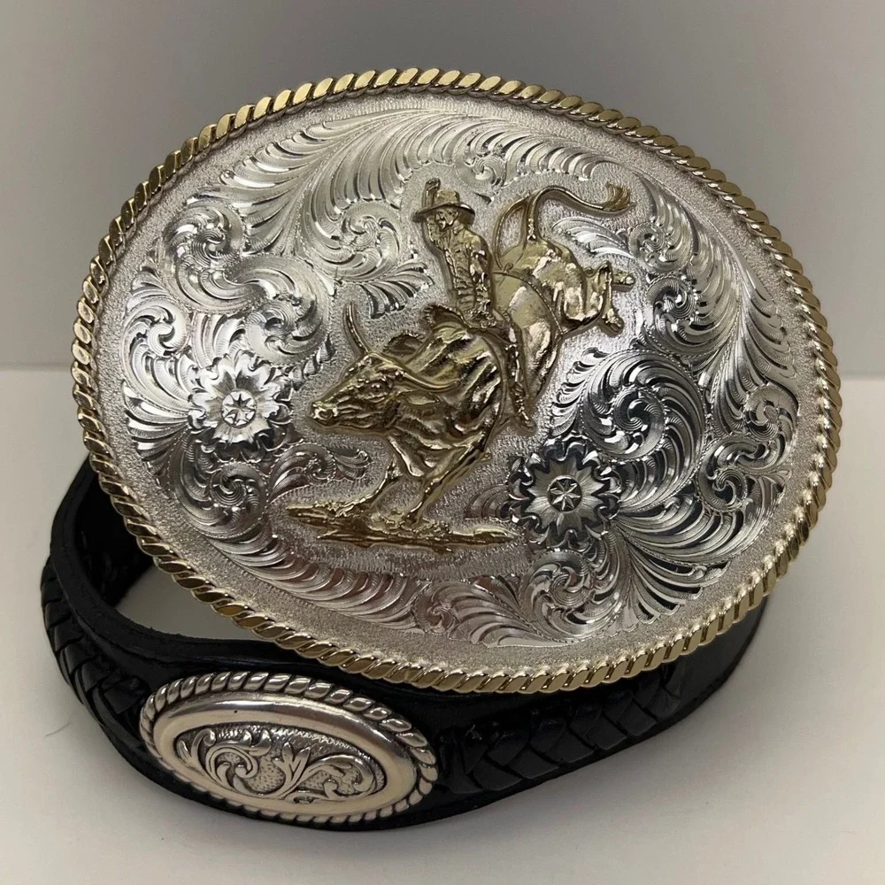 Montana Silversmiths Large Engraved Bullrider Buckle Wrangler Concho Belt Men 36